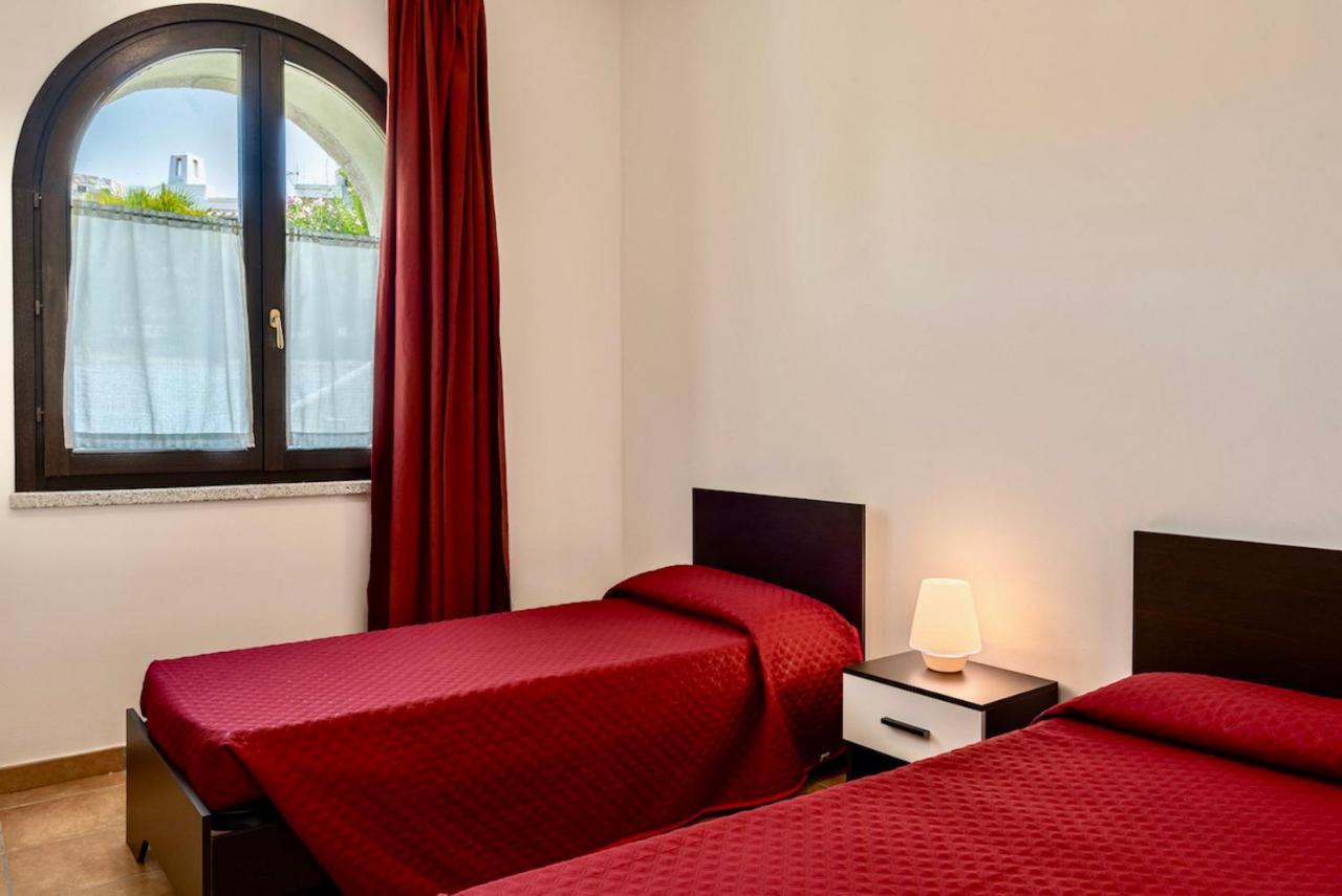 Ville In Resort Con Piscina A 2 Km Da Alghero Ngoại thất bức ảnh